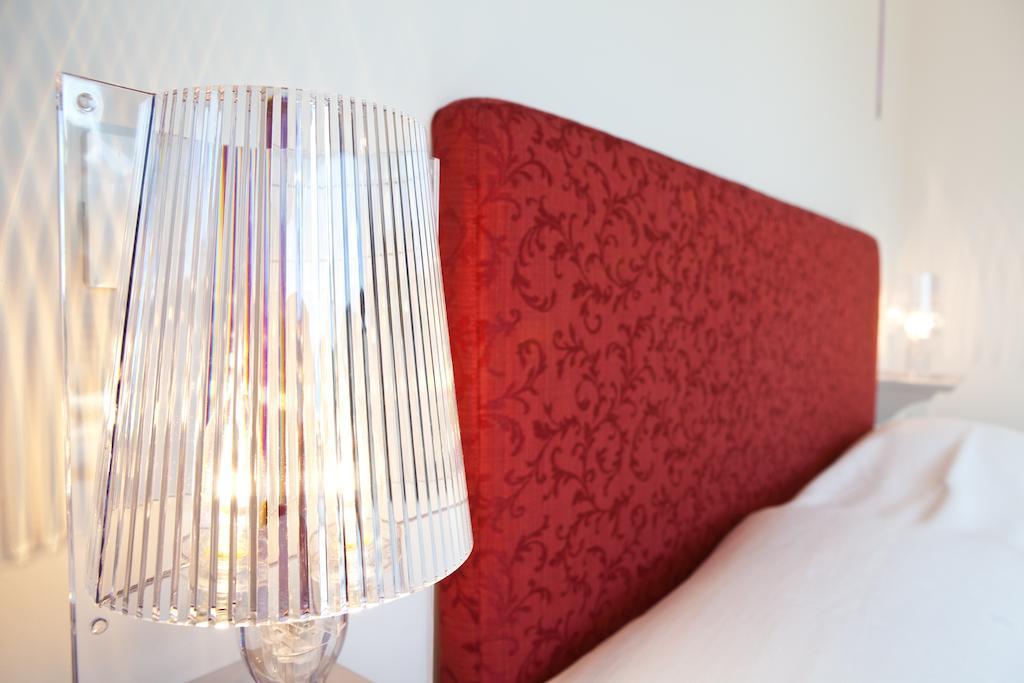 Residence Lenno Δωμάτιο φωτογραφία